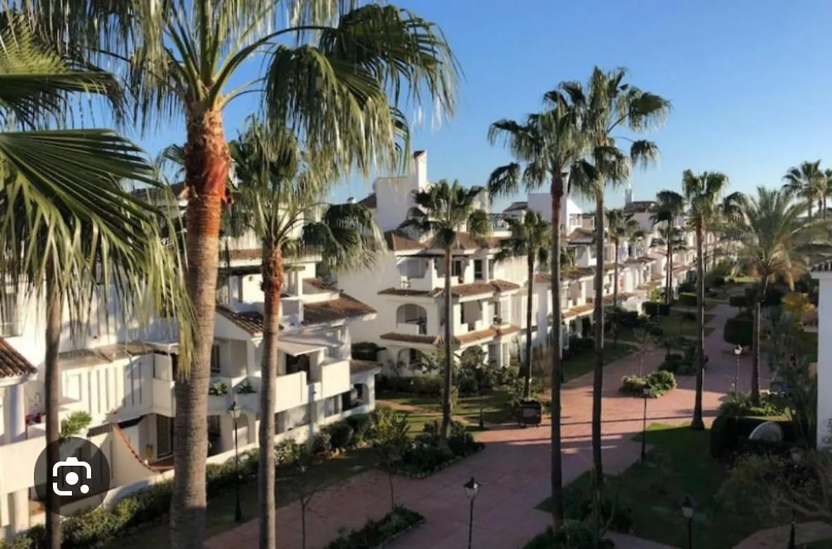 Impeccable 3-Bed Apartment In Marbella