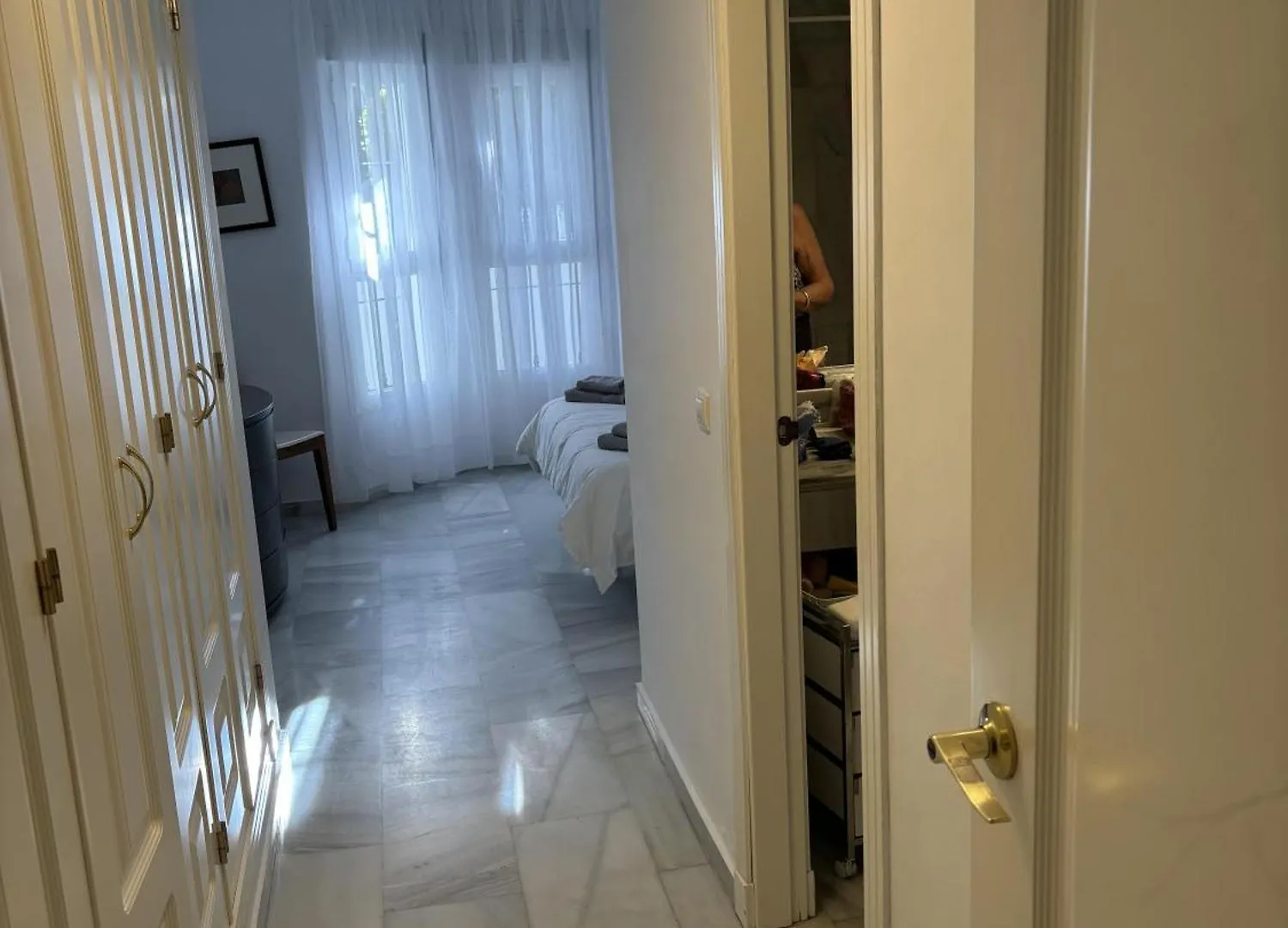 Impeccable 3-Bed Apartment In Marbella Spain